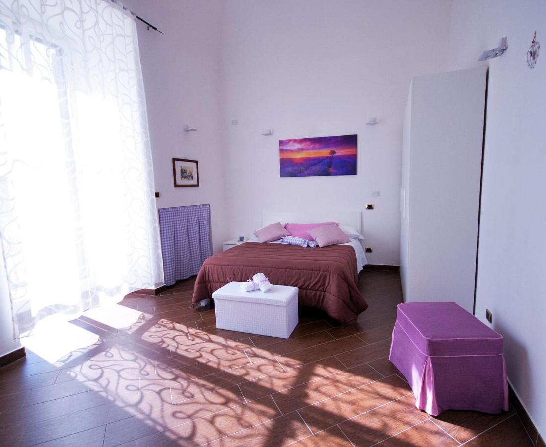 Bed and Breakfast Dimora De Brado Трани Экстерьер фото