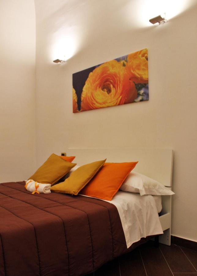 Bed and Breakfast Dimora De Brado Трани Экстерьер фото